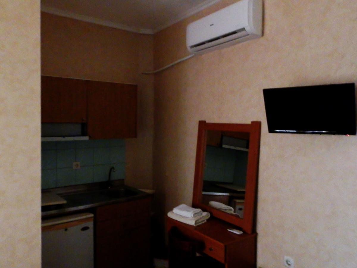 Akanthos Hotel อิเอริสโซส ภายนอก รูปภาพ